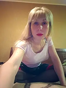 SelinaLovqx's cam snapshot