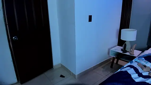 Susann_Ross's cam snapshot