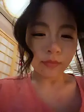 Sinicoco's cam snapshot