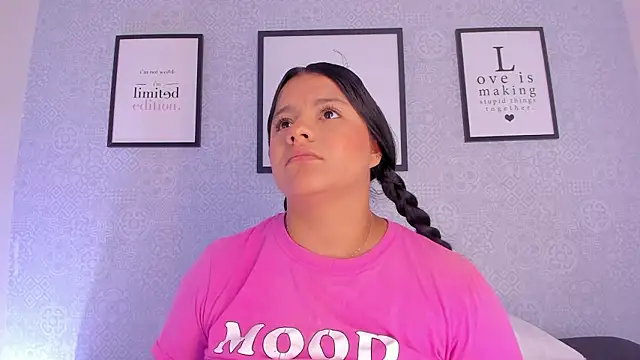 Natasha_harper's cam snapshot