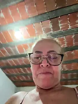 Granny6boys's cam snapshot