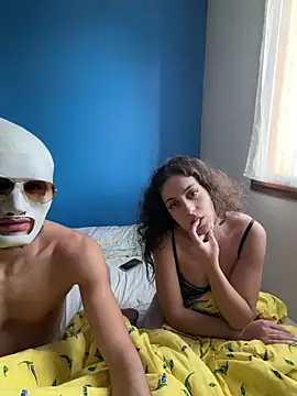 CoquineCharmeuse's cam snapshot