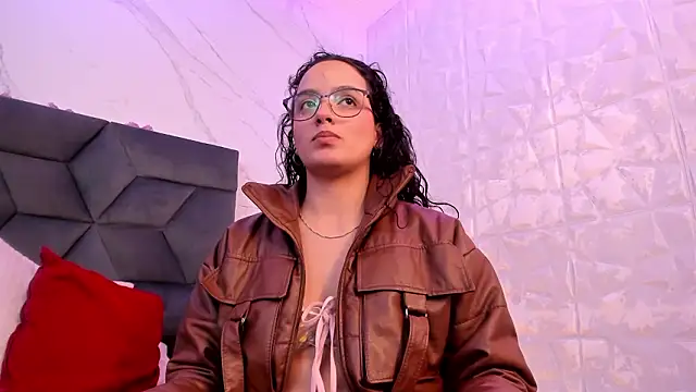 Maia_Park's cam snapshot