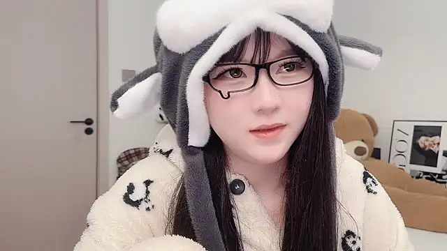 lnua-lnua's cam snapshot