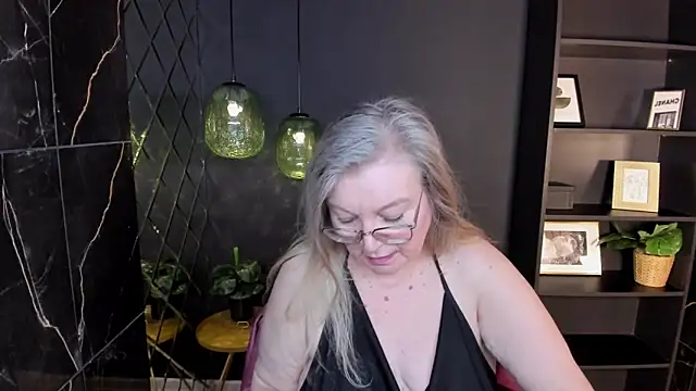 NataliMellow's cam snapshot