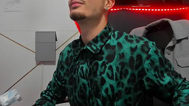 BrandonTate live sex cam