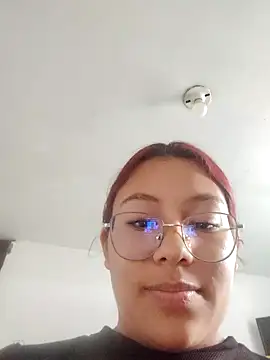 StornBunnyy_'s cam snapshot