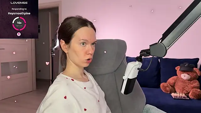 SharkyBaby live sex cam