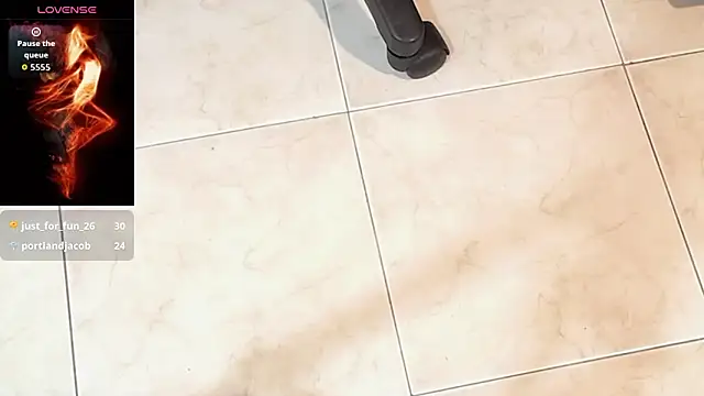 IndraKaur_'s cam snapshot