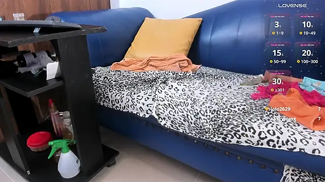 Mature_Skinny live sex cam