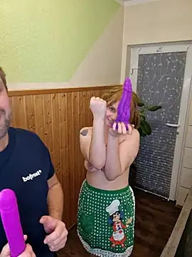 MichelleVibes18 live sex cam