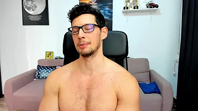 BrutusK08's cam snapshot