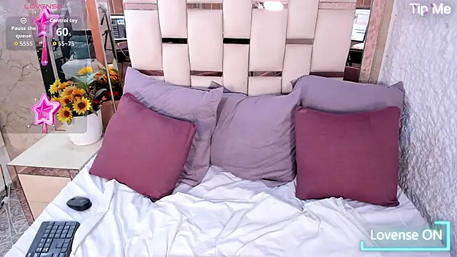 megannherrera's cam snapshot