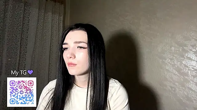 IsabellaWave's cam snapshot