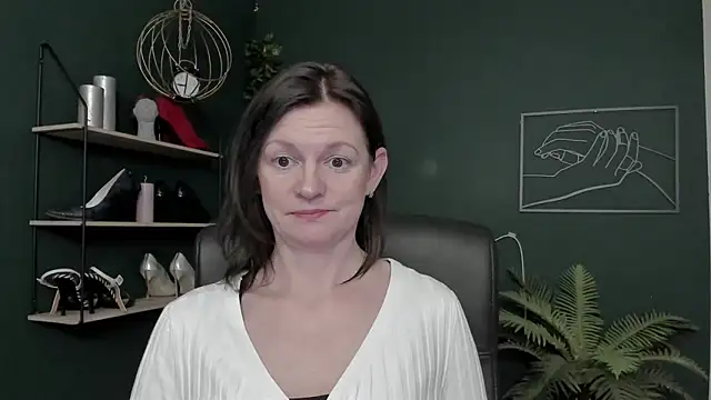 VivianWILD's cam snapshot