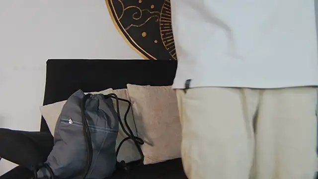 Liam_Sinclair's cam snapshot