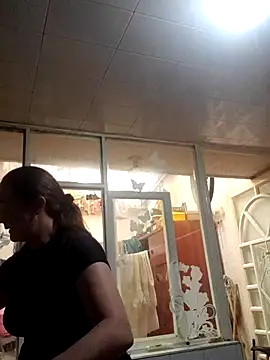 abril15-'s cam snapshot