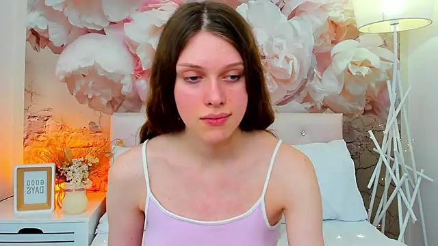 JaneBrowni's cam snapshot