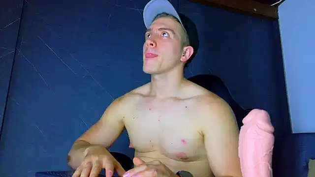 ALANNFERRER's cam snapshot