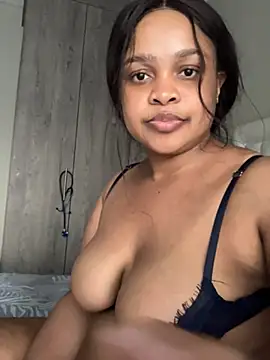 XXXquisiteVixen live sex cam