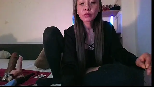 KarolinaReaper live sex cam