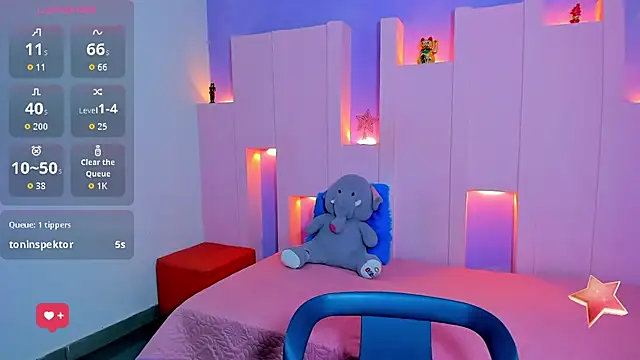 emilywilliis's cam snapshot