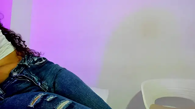 BellaSky1's cam snapshot