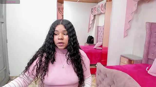 scarlett_19x's cam snapshot