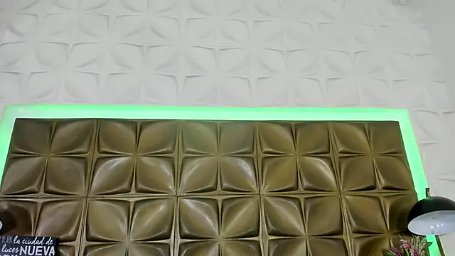 ChannelMoore's cam snapshot