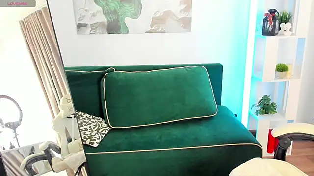 Selena_Rase's cam snapshot