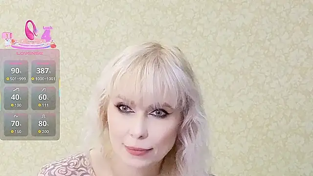 LadyMargo888's cam snapshot