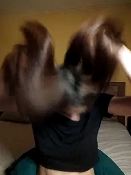 AntoniaHottie live sex cam