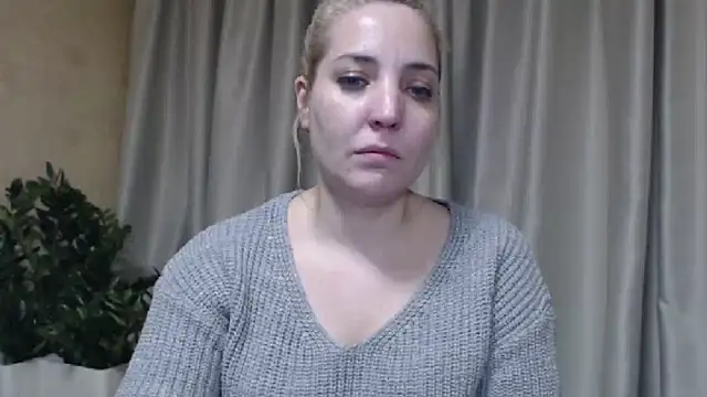 sweetpussy's cam snapshot