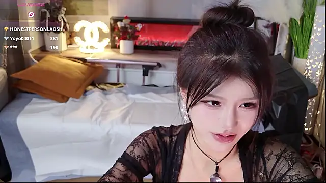 Kiki--2025 live sex cam