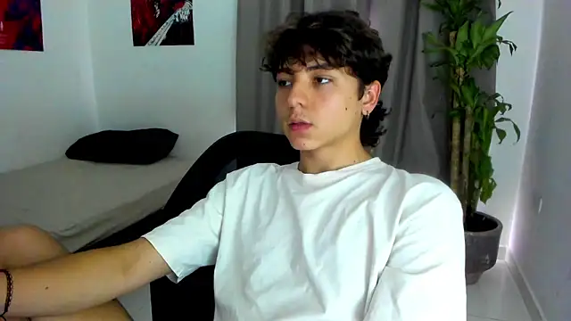 Joe23__ live sex cam