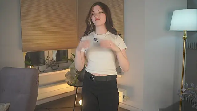 EleniRoeber's cam snapshot