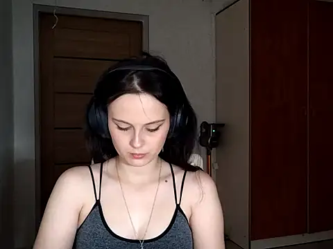 Solareclipsis's cam snapshot