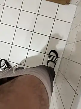 19yobigdick live sex cam