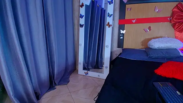 milaaking's cam snapshot