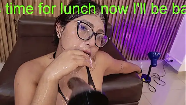 evelynjohnsoon's cam snapshot