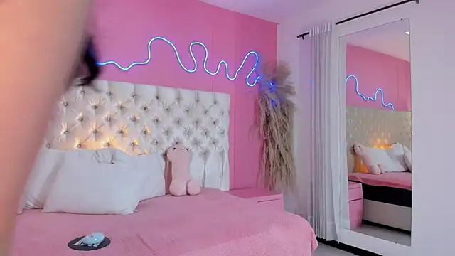 Julieta_Cortes__'s cam snapshot