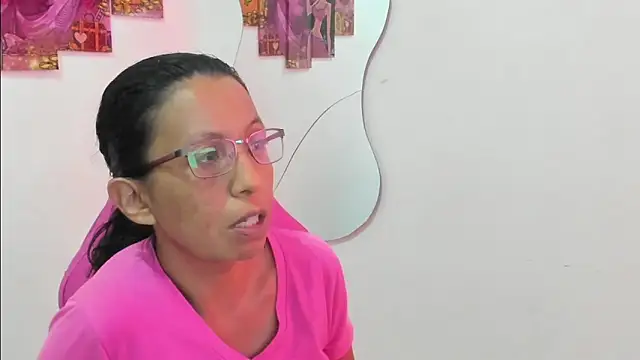 Livia_Coxs's cam snapshot