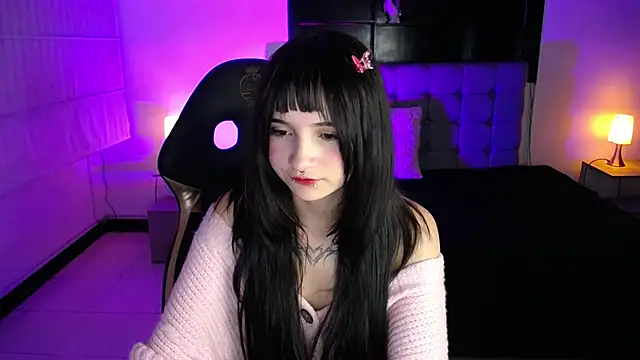 _Charlotte_Collins_'s cam snapshot