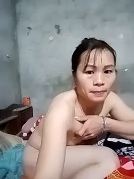 l_kiss's cam snapshot