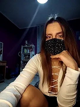 Akemi_rossi live sex cam