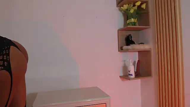 willow_smitt's cam snapshot