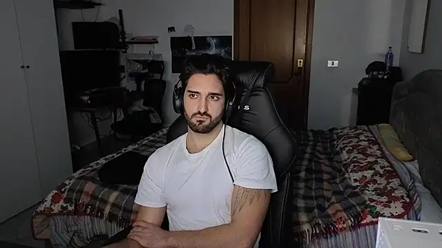 Al3xox02 live sex cam