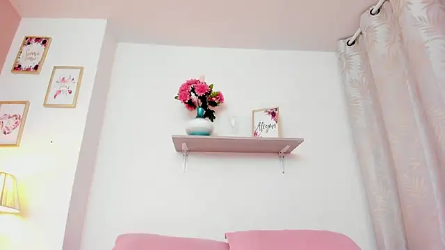 VictoriaGarret's cam snapshot