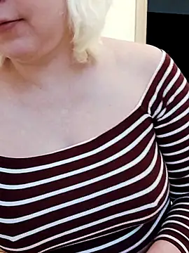 VikaKing's cam snapshot