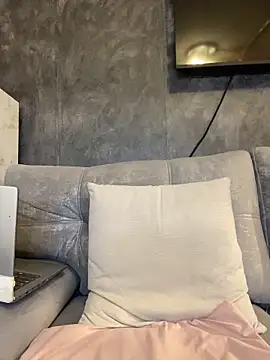 AbyThompson's cam snapshot